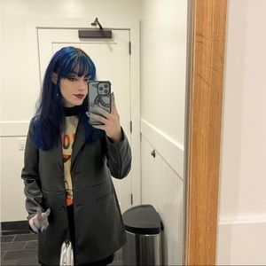 Meet your Posher, Grace